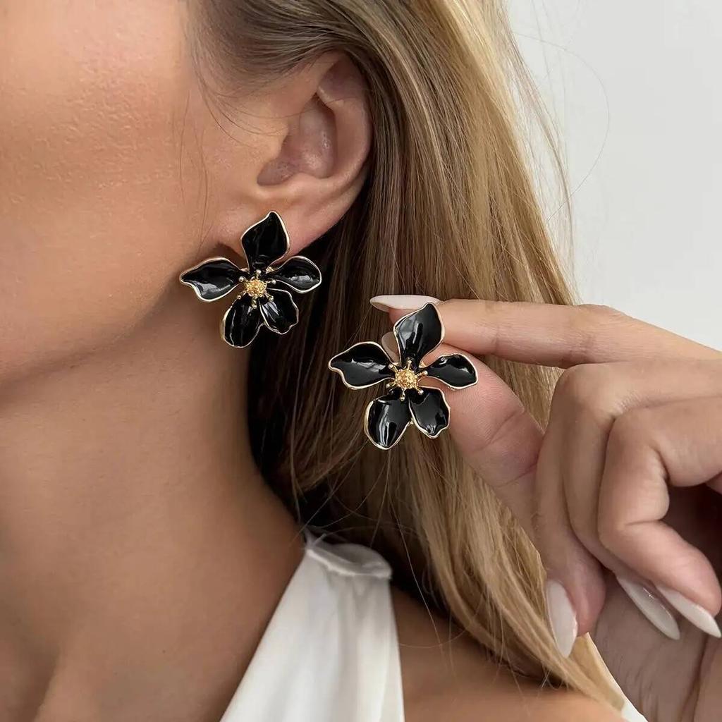 SHIXIN Trendy Sweet Cute Drip Oil Flower Stud Earrings Women Exquisite Flower Piercing Earring Couple Wedding Party Jewelry Gift