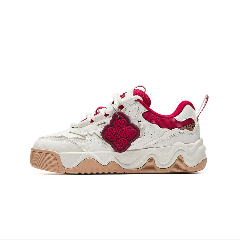 Anta Kids Milkshake Trendy Fashion Comfortable Versatile Non-Slip Wear-Resistant Low-Top Kids Skate Shoes Kids skate shoes White Red 322518020-1