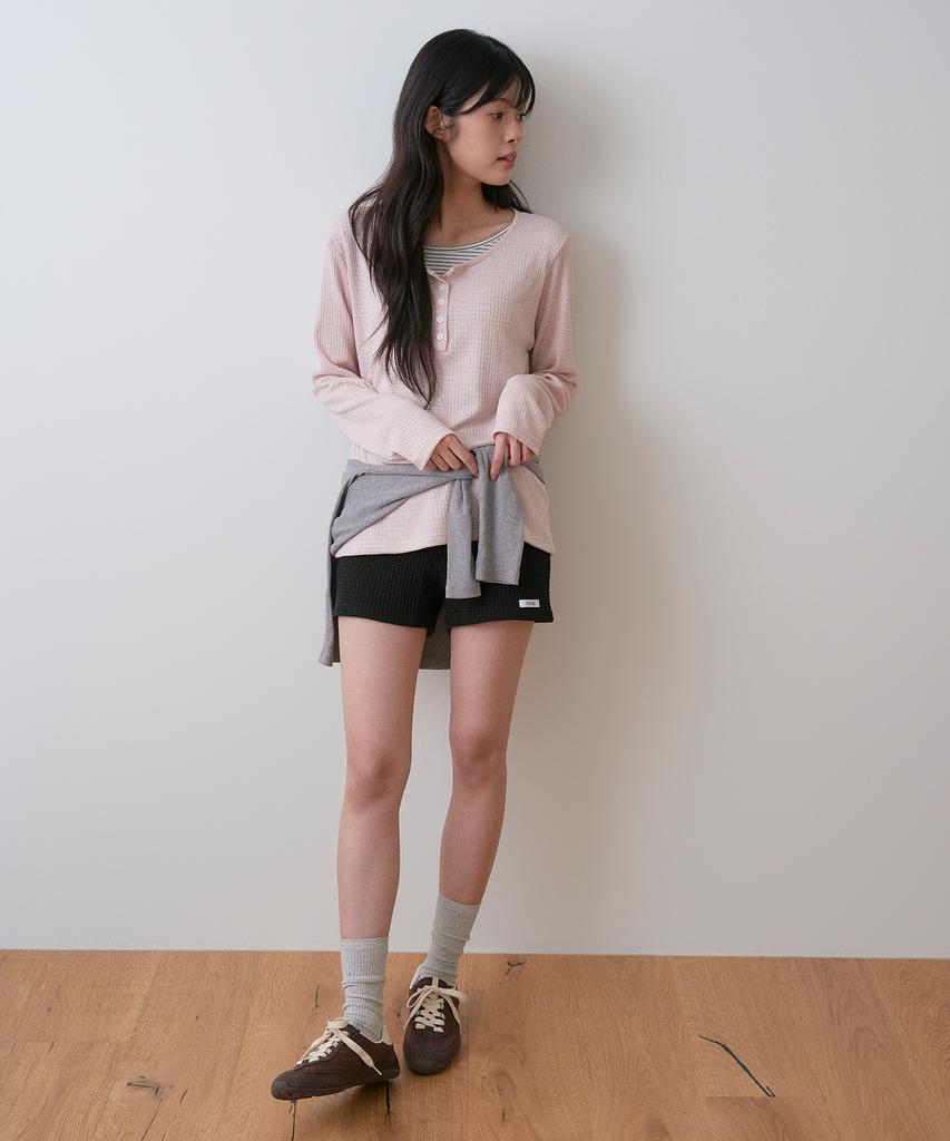 Sayu Cracker Shorts Black