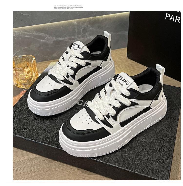 

Универсальные, легкие, повседневные и простые японские туфли на платформе для студентов, белые туфли для женщин, новые летние туфли 2025 года, увеличивающие рост, популярные туфли для сноуборда 35