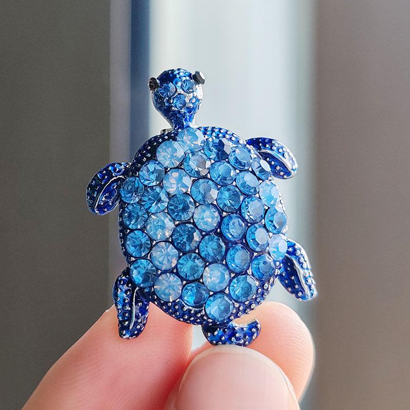 

Elegant Diamond Turtle Brooch for Women – Unique Retro DIY Suit Accessory