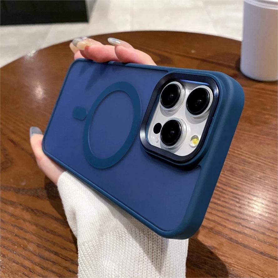 Matte Shockproof Magnetic Phone Case For iPhone 15 14 13 12 11 Pro Max Plus For Magsafe Wireless Charge Metal Camera Ring Cover