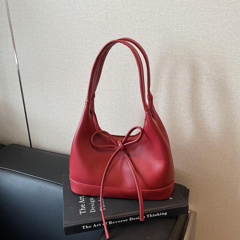 

Индивидуализированная женская сумка большой вместимости, новая 2025 года, нишевая, высокого класса, красная свадебная сумка, повседневная сумка-тоут no specification бордовый