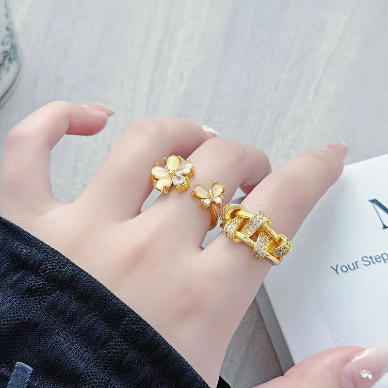 Premium Sense Light Luxury Stacking Wearing Medieval Vintage Full Of Diamonds Zircon Micro-Inlaid Open Ring Personality Niche Ring Woman