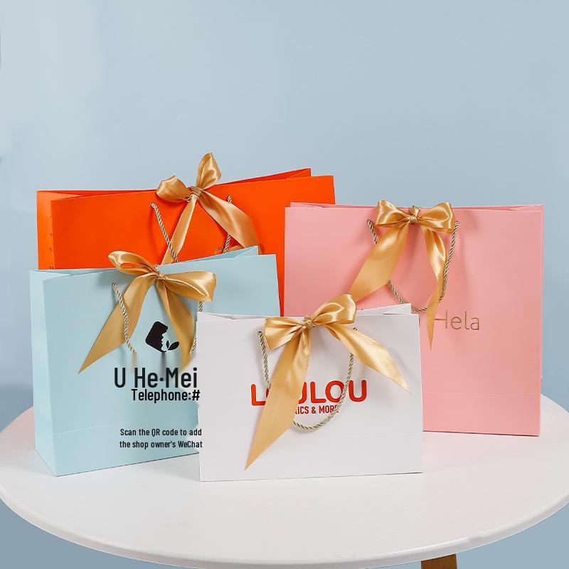 Aanpasbare Cadeautas met Strik voor Kleding, Cosmetica en Winkelen – Tote Bag Stijl met Optie voor Logo Bedrukking