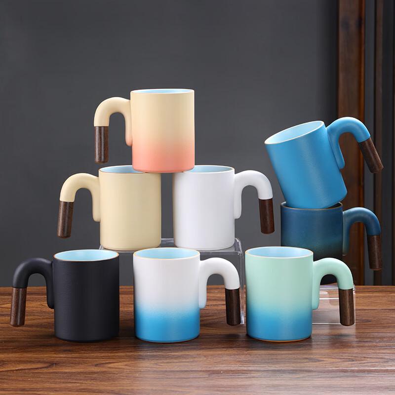 

450ml Gradient Ceramic Coffee Mug with Wooden Handle