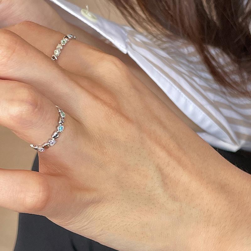 Bague Exquise en Cuivre Réglable en Forme de Cœur Avec des Pierres de Zircon Colorées Pour Femmes