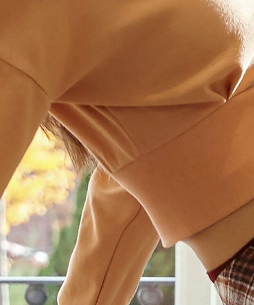 Debiweeo Pintuck Crop Sweatshirt Devi-T0120-Light Orange