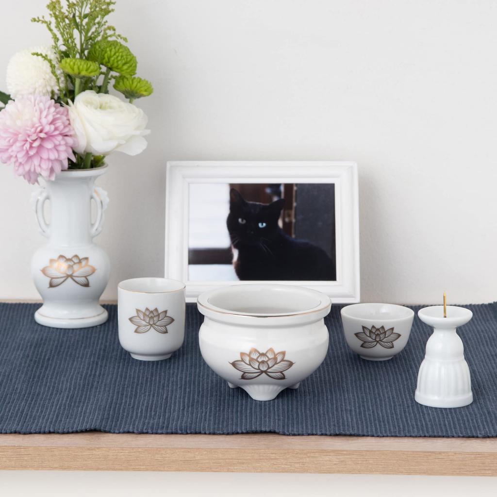 Tomatsu Shoten Buddhist Altar Accessories, Shinto Altar Accessories, Platinum Lotus 5.0 Regular Buddhist Flowers, AM-TM579