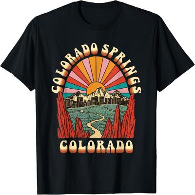 Vintage Colorado Springs Sunset Mountains Cityscape Retro T-Shirt