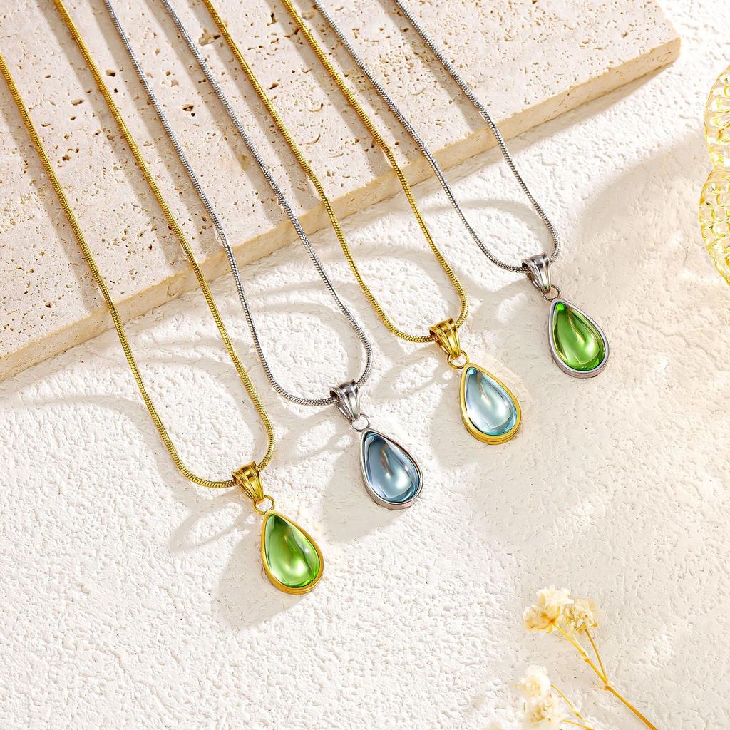 French Translucent Green Water Droplet Blue Ocean Necklace Collarbone Chain Snake Bone Fashionable Personality Titanium Steel Gold-plated Necklace