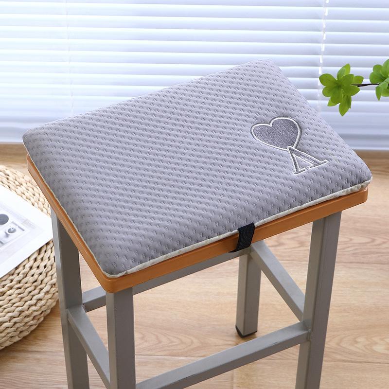 

Мультяшная подушка для сиденья, специальная подушка для сиденья для школьника начальной школы, подушка для школьного табурета, подушка для сиденья, прямоугольная подушка для учебного стула 35*25cm