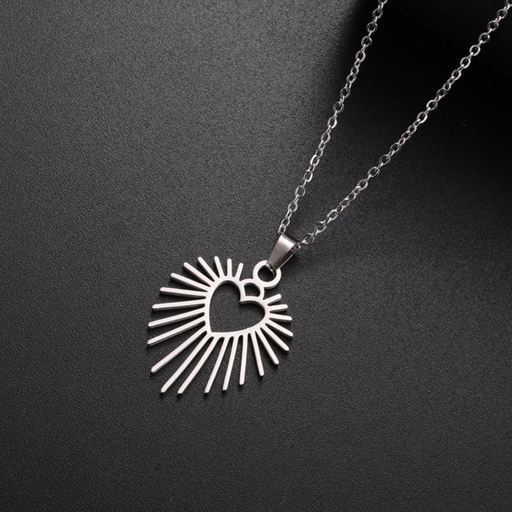 Vintage Heart Pendant Necklace for Women Stainless Steel Jewelry Gold Color Charm Rolo Chains Choker Snake Chain Couple Gift