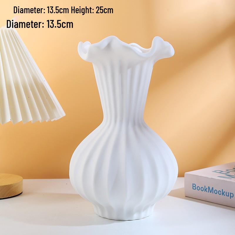 Elegant Ceramic Vase Ornament for Living Room or Dining Table - Light Luxury Home Decoration