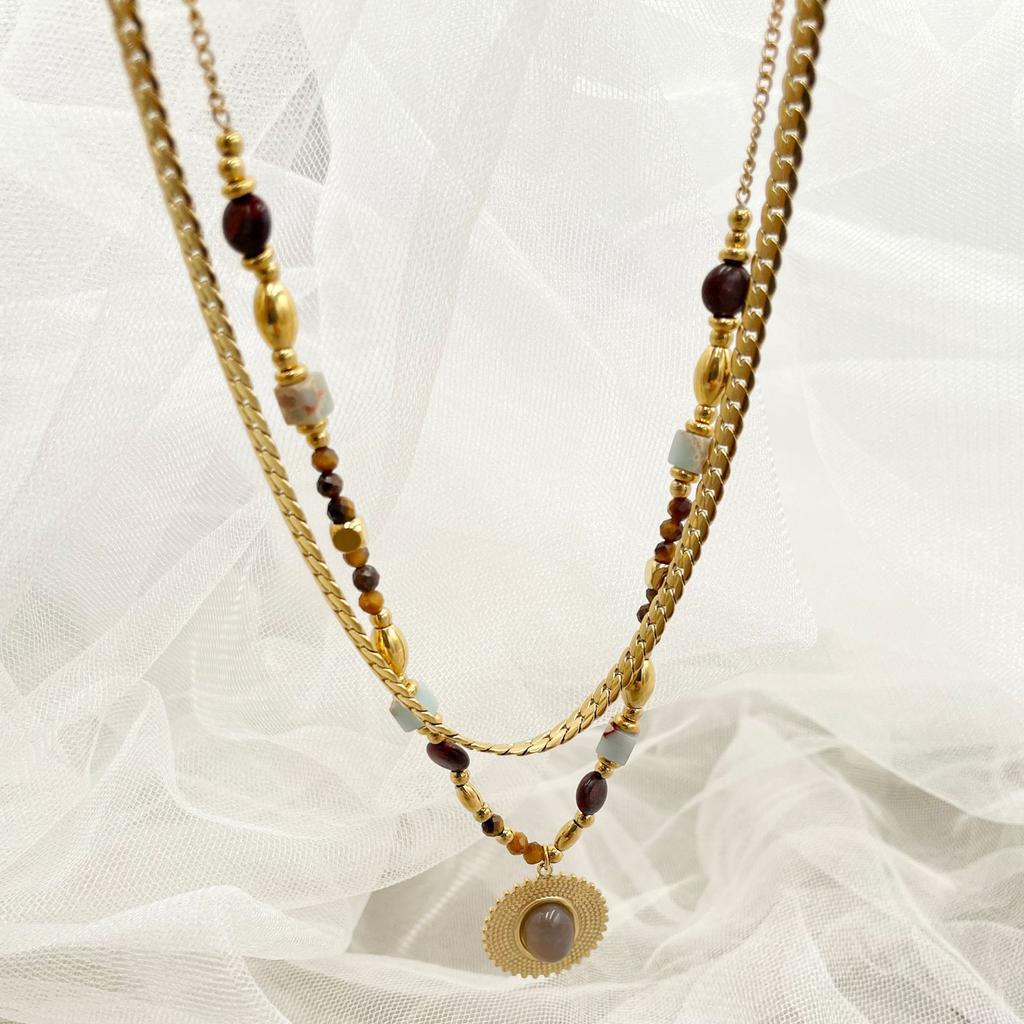 Medieval tiger's eye stone shell splicing beaded necklace retro light luxury disc pendant collarbone chain sweater chain
