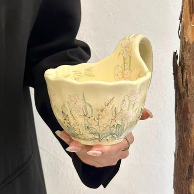 Vintage Oil Painting Wind Chimes Flower Ceramic Coffee Cup and Saucer Set, High Value with Lid and Large Capacity Mug As a Gift.