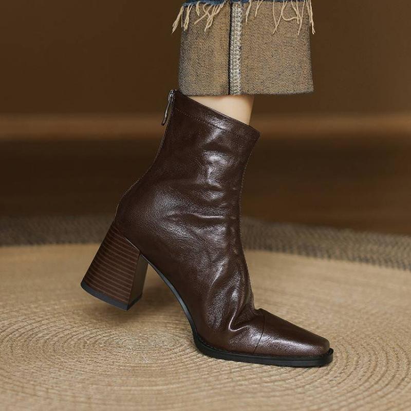 Autumn and winter women's leather boots high heel large size women's boots zipper leather low tube student square head versatile cowhide short boots