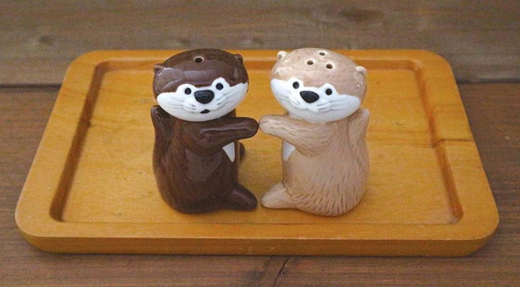 Decore Corporation Otter Gewürzbehälter Latte Pfeffer W4 Größe ca.. D3.8 H7.2 KW-38304