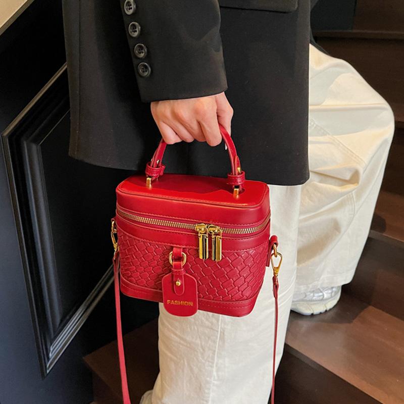 New Minimalist and Fashionable Box Shape Small Handbag, Contrasting Color Women's Bag, High-end Carriage Single Shoulder Crossbody Handbag