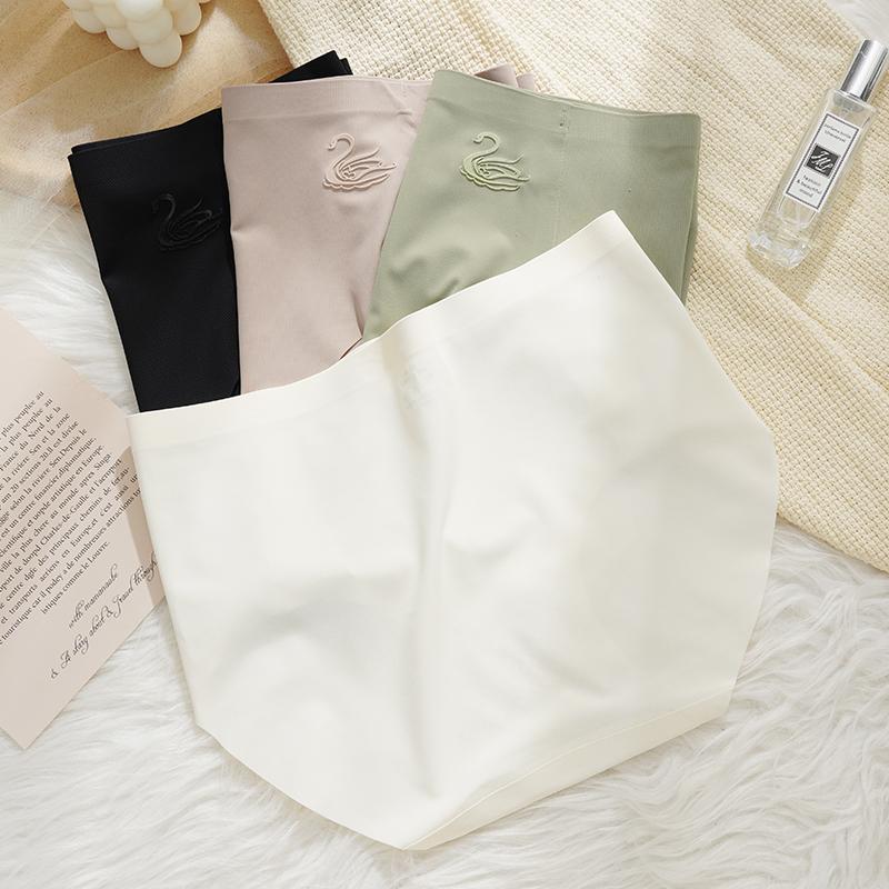 Seamless Ice Silk Women Panty Mid Waist Underwear Hip Lift Briefs Soft and Comfortable Panties