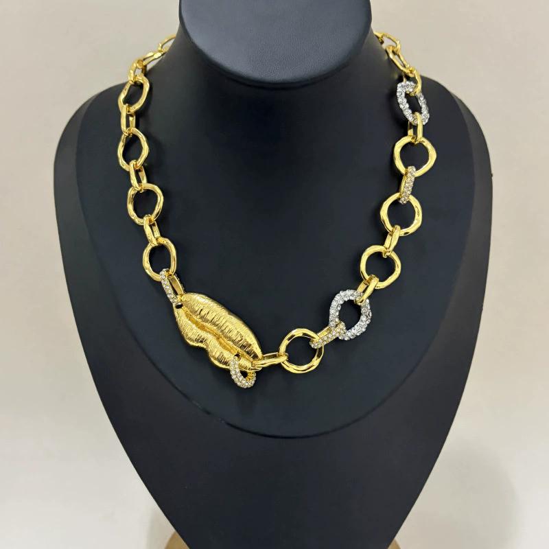 Rhinestone Chain Lip Necklace Fashion Individual Teeth Tail Buckle Collarbone Chain New Personalized Trendy Jewelry Accessories Other