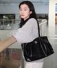 Phoenix Origin Cracked Shirring Shoulder Bag - Black
