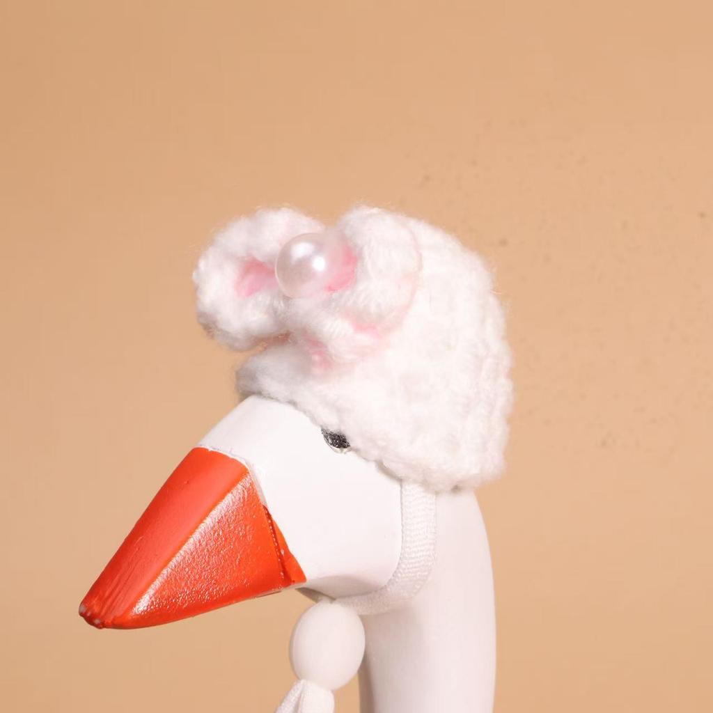 Valentine's Pearl Desktop Goose Set with Mini Knitted Hat & Adjustable Wings Clothing