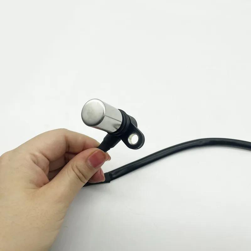 8-97306113-1 Crankshaft Crank Position Sensor For HINO ISUZU 4HK1 6HK1 Hitachi ZAX200 ZAX240 ZAX270 8973061131 029600-1290