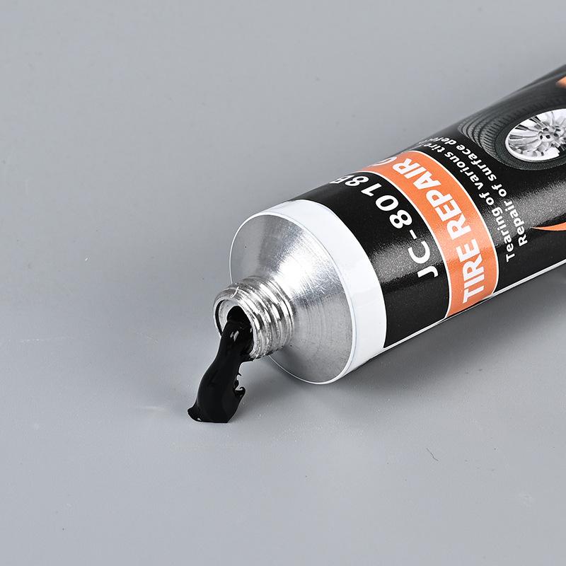 Car Bike Tire Repair Paste High Temp Resistant Black Glue Remover for Emergency Repair in Garage and Road Trips