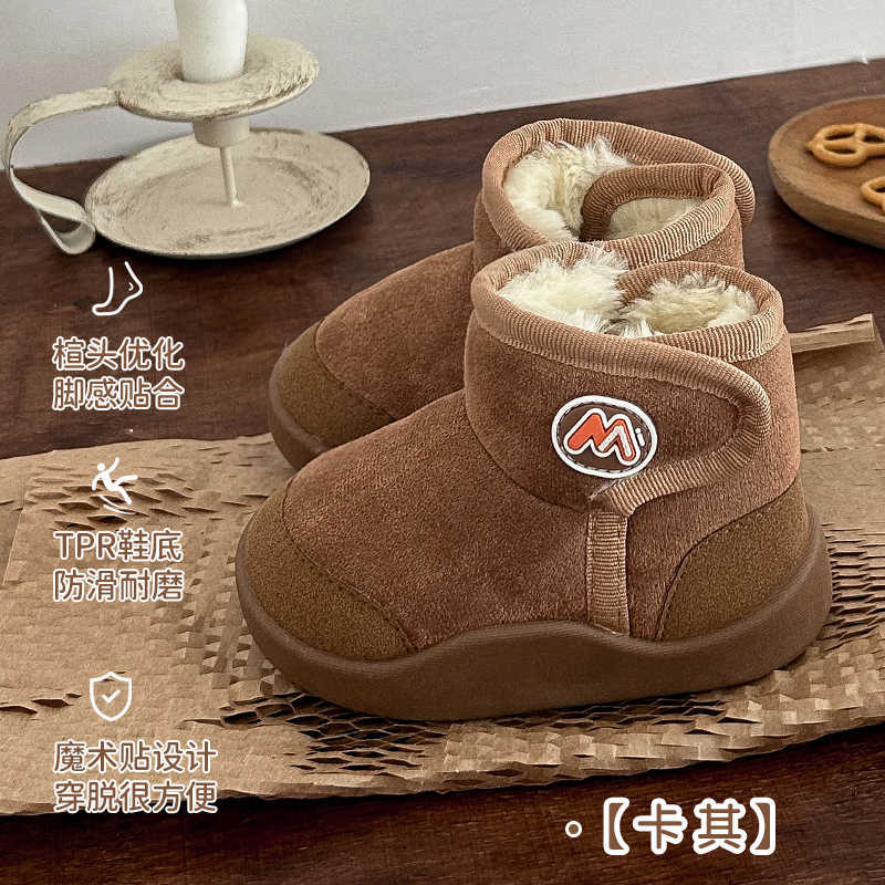 Baby snow boots winter velvet thickened children's boots short soft sole Velcro solid color warm cotton shoes waterproof
