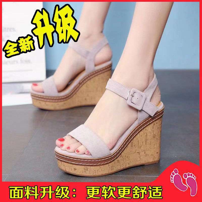 2025 slope heel sandals women's summer new high-heeled platform open-toed muffin shoes European station casual sandals