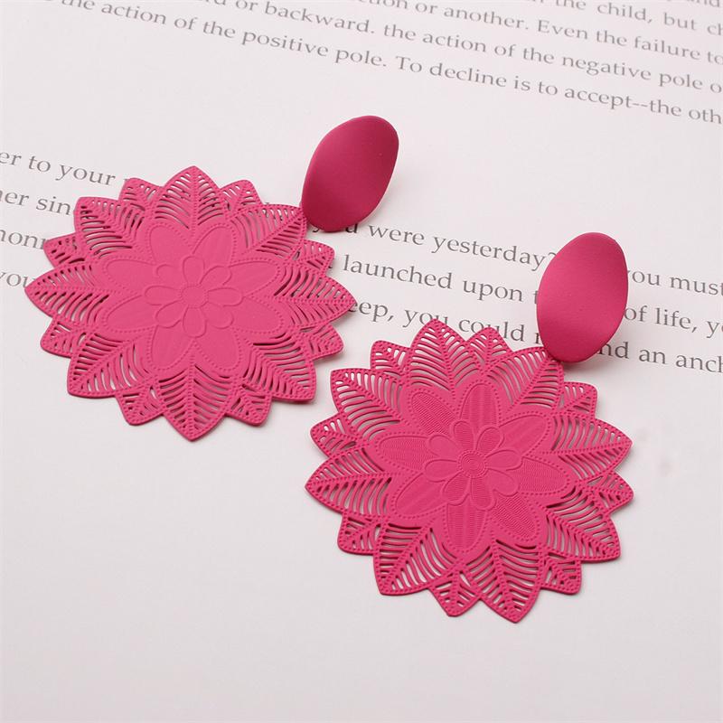 1piar Big Black Flower Drop Earrings for Women Hollow Net Pendants Exaggerated Rock Personality Wedding Party Vintage Ear Jewelry