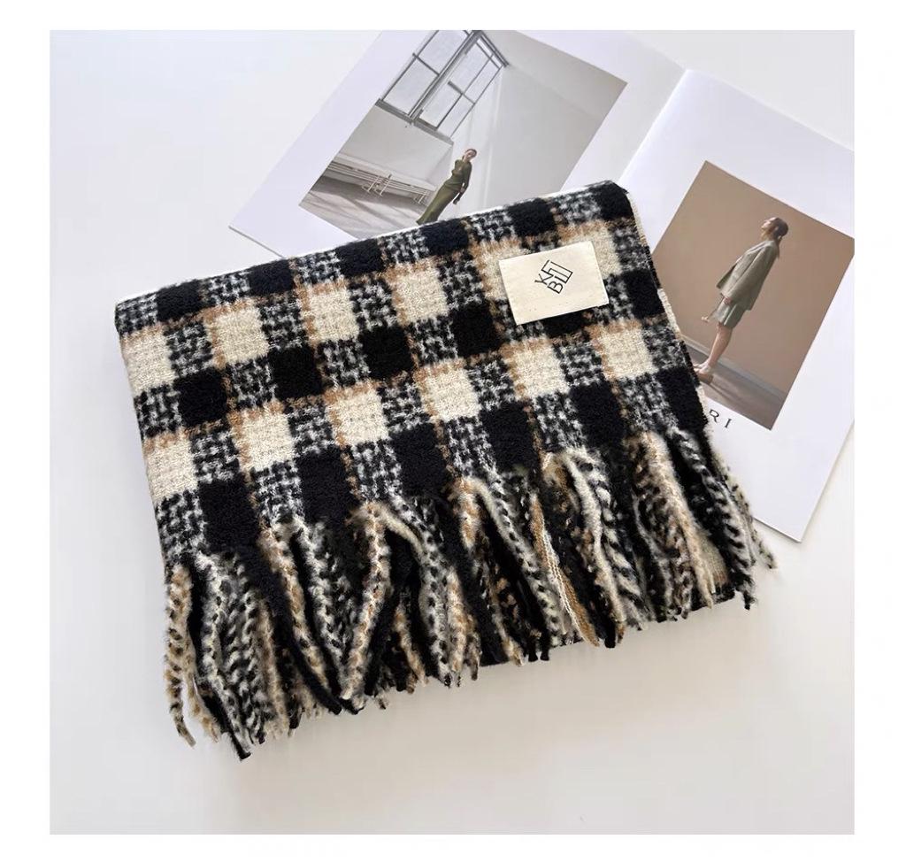 Women's Korean-Style Imitation Cashmere Plaid Scarf – Thick, Warm, and Versatile for Fall and Winter