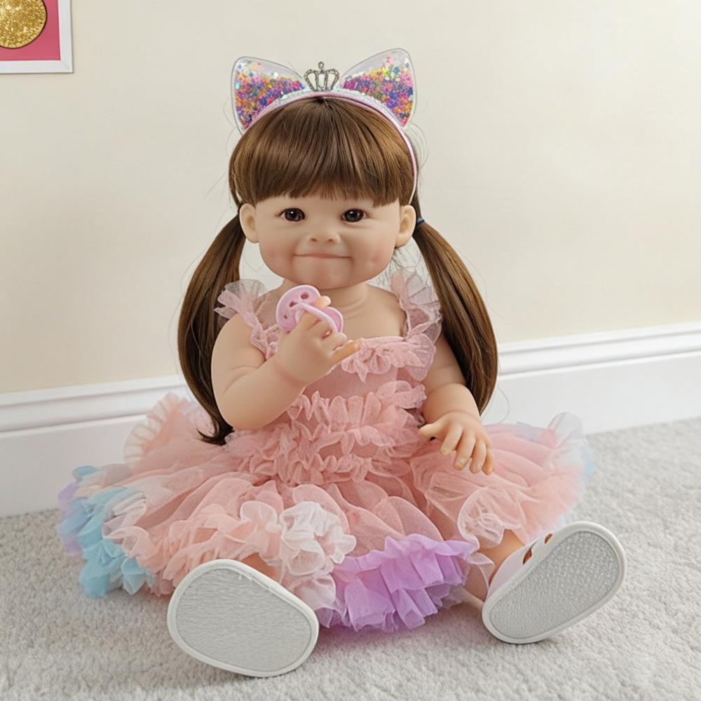 55cm Realistic Full Silicone Reborn Baby Girl Doll for Playhouse Doll clothes only (no doll)