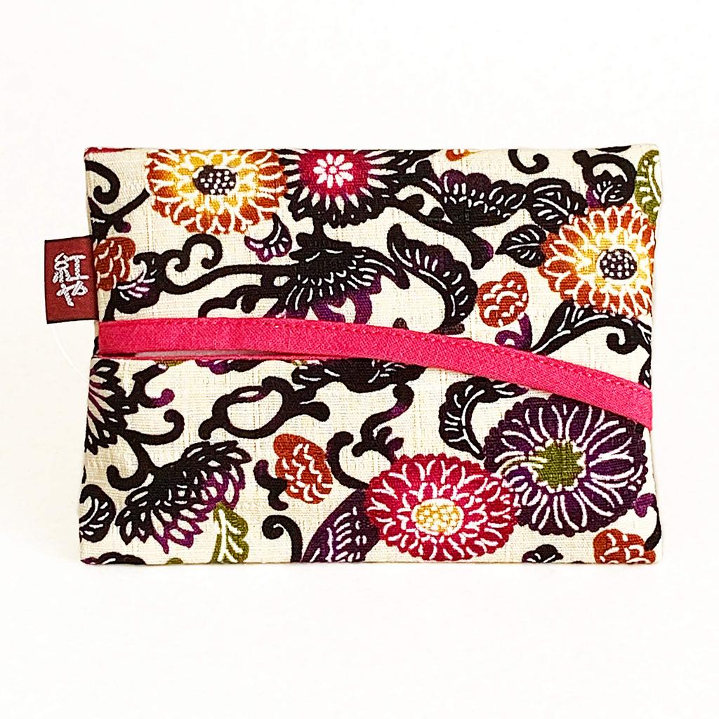 Kubagasaya Ryukyu Bingata Pocket Tissue Case Cover Okinawa Souvenir Bingata Pocket Tissue Case Cream Miscellaneous Goods