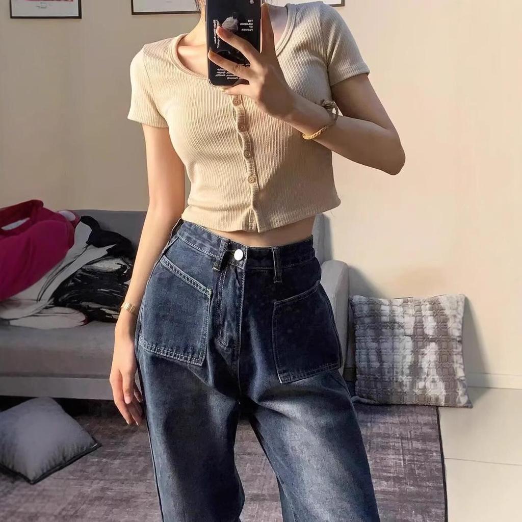 2024 Trendy Plus Size High-Waist Wide-Leg Jeans for Pear-Shaped Figures - Women's Slimming Autumn/Winter Pants