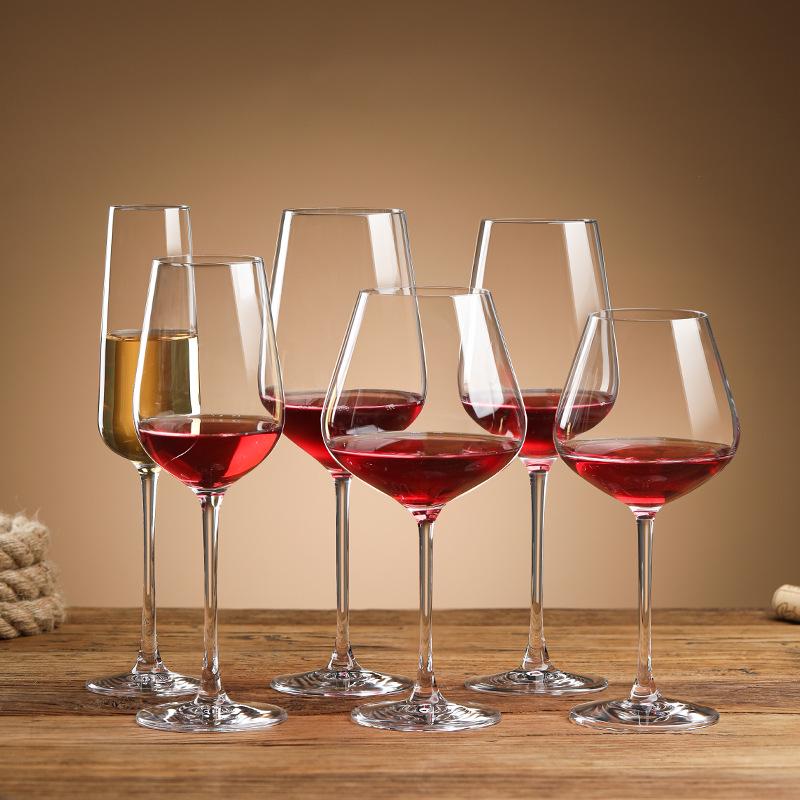 Dongyu Red Wine Glass Set – High-Stem Glasses & Decanter for Home or Gift