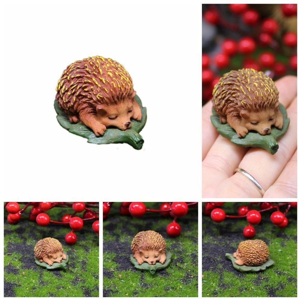 

Resin Craft Mini Hedgehog Resin Sculpture Handmade Resin Animal Statue Desktop Decor Hedgehog