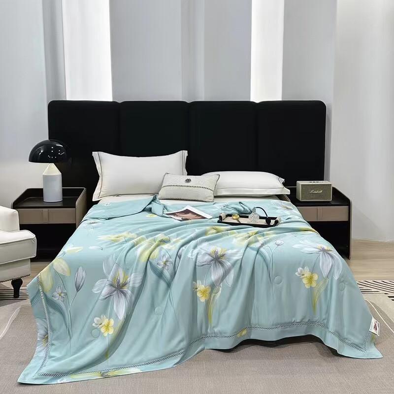 Woodpecker Summer Cool Quilt