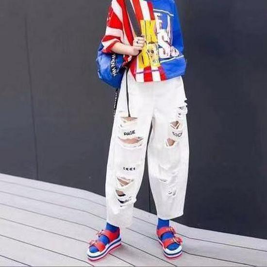 

Women s 2025 Trendy Orange Ripped Jeans - 9-Point Petite Fit for Spring, Summer, Autumn M, 100-110 jin