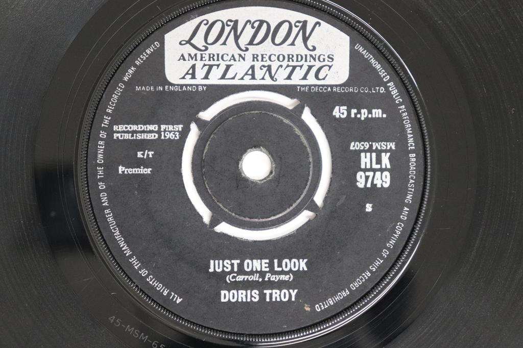 7inch Record DORIS TROY - Just One Look / Bossa Nova Blues HLK9749 London Atlantic 1963 UK Soul/Funk Used