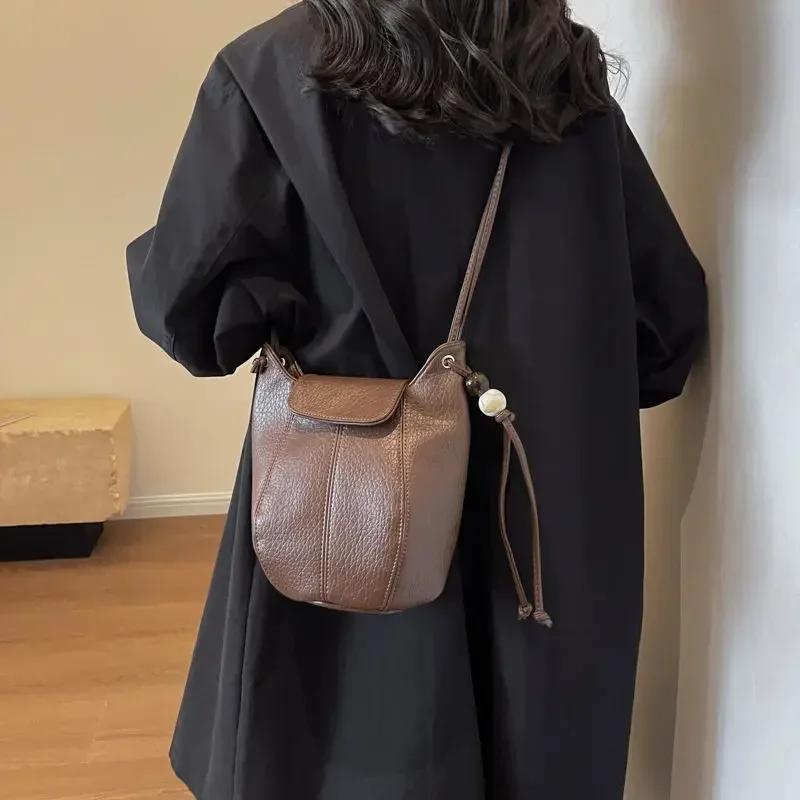 New First Layer Women's Leather Bag Sweet Color Shell Leather Phone Mobile Fashion All Shoulders Crossbody Bag