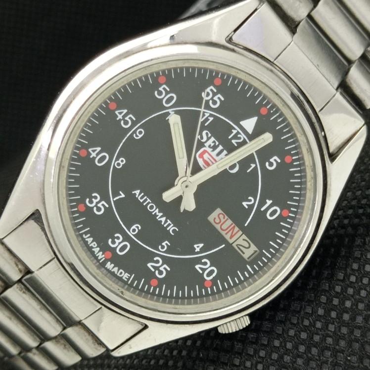 

Б/у SEIKO 5 AUTO 7019A JAPAN MENS DATE WATCH a315973-1 SKU608e-a315973
