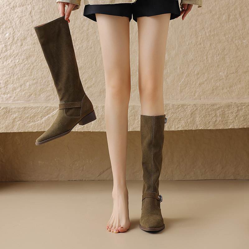 Krazing Pot Cow Suede Autumn Winter Shoes Round Toe Metal Buckle Big Size 42 Thick Med Heels Slip On Western Boots Women Knee Boots