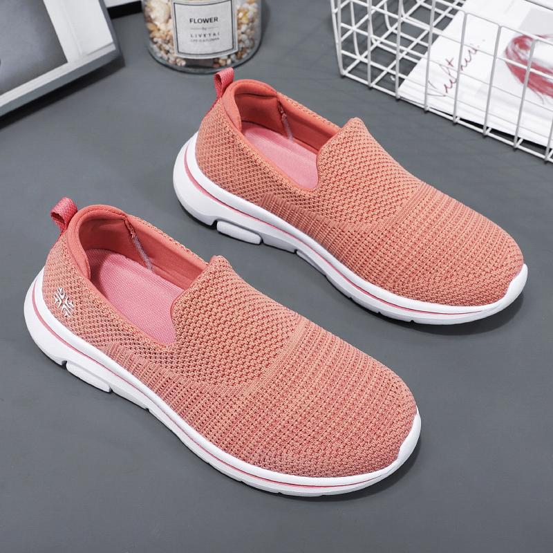 Women s Non-Slip Soft Sole Walking Shoes - Comfortable Slip-On for Middle-Aged & Elderly 41