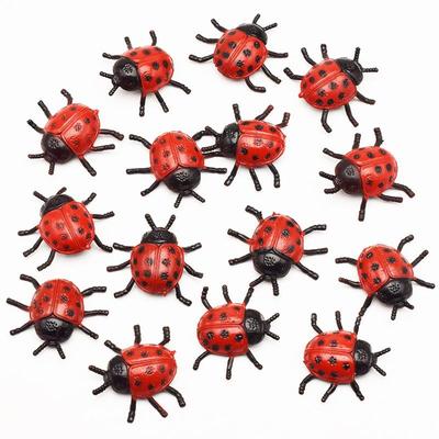 Plastic Seven-Spot Ladybug Toy - Children's Educational Model & Garden Decor