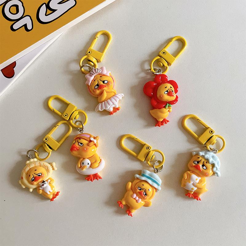Lovely Yellow Annoying Duck Keychain Pendant Cartoon Resin Car Keyring For Girls Women Bag Backpack Decoration Accessories