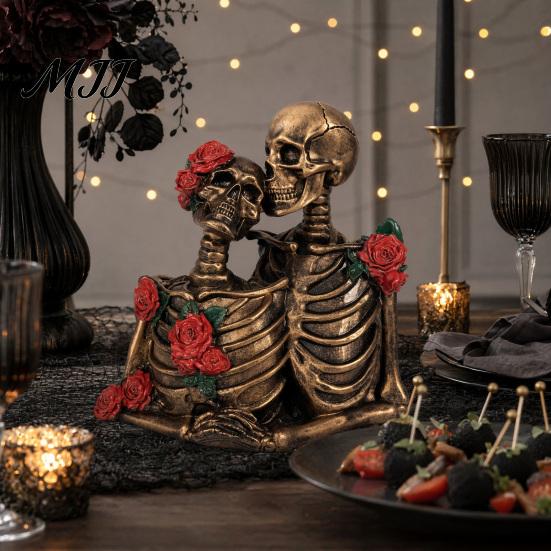 Kissing Skeleton Decor Halloween Gothic Couple Figurine, Vintage Resin Statue, Figurine Rose Sculpture for Holiday Party