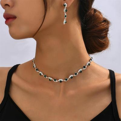 Fashion Suit Necklace Earrings Wave Diamond Rhinestone Simple Necklace Women'S Dinner Accessories Wear
