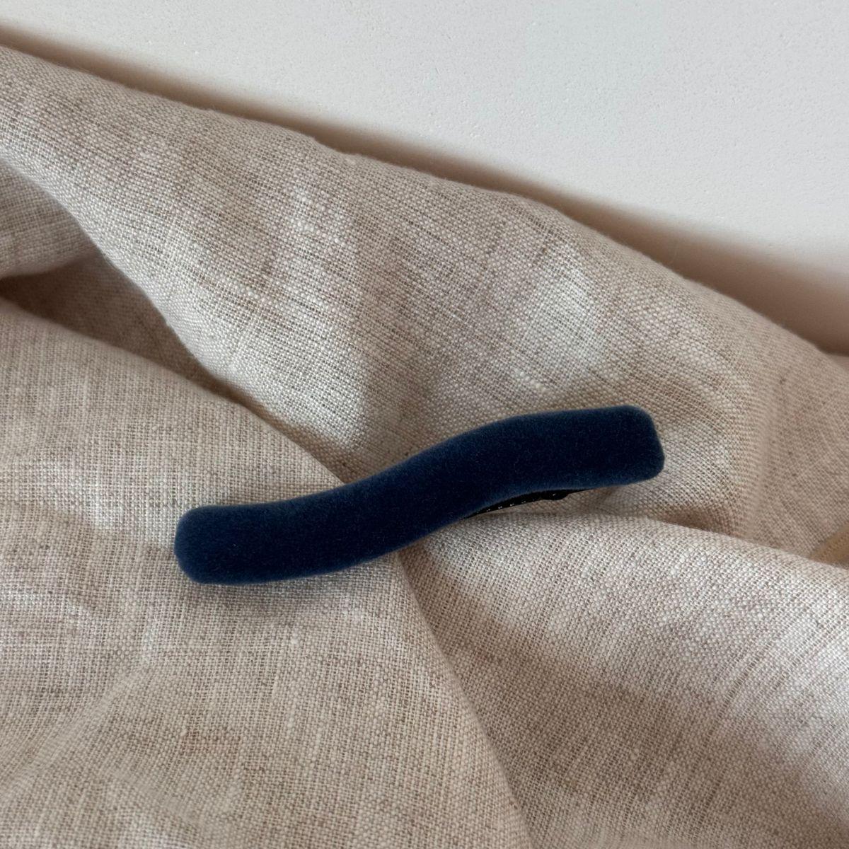 Korean Style Velvet BB Hair Clip - Fashionable, Versatile Hair Accessory.